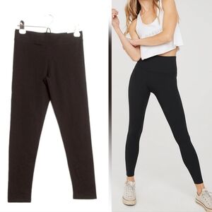 earie Legging Regular Rise Size S Shorts Black Casual
